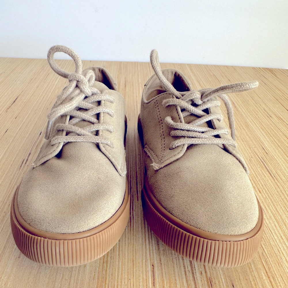 Cat and Jack tan shoes size one.